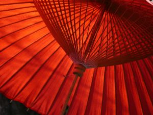 Une ombrelle traditionnelle japonaise