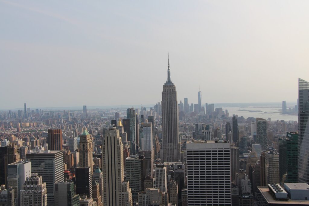 New York City - Empire State Building et Skyline vus depuis le Top of the Rock